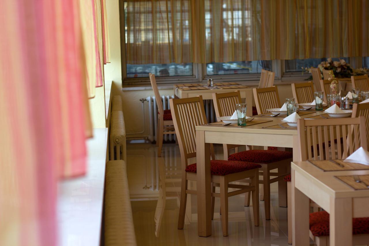 Hotel Preveza Spišská Nová Ves Eksteriør billede